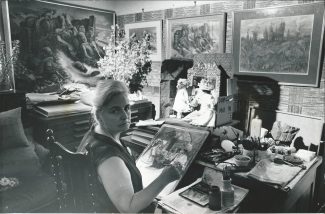 Elizabeth, who specialised in watercolours until her death in 1991, in the converted studio front room in 1975 | By courtesy of Newsquest Essex Echo & Gazette