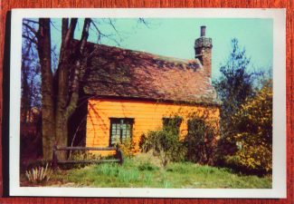 Swans Green Cottage, Hart Road, in the 1960s | Irene Bock via D Hurrell