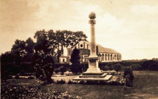 Had-Causeway-A-13-War-Memorial-Meth.-Ch. Hadleigh Causeway War Memorial | H&TCA