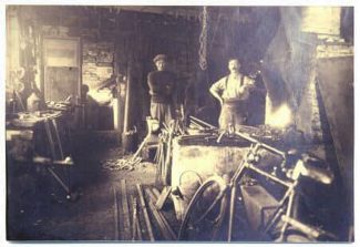 South Benfleet's smithy Osborn by the Hoy South Benfleet's smithy Osborn by the Hoy | Thanks to Michael Walsh