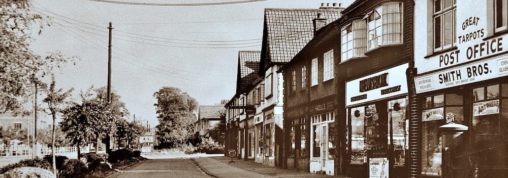 Crossways, Great Tarpots 1940
